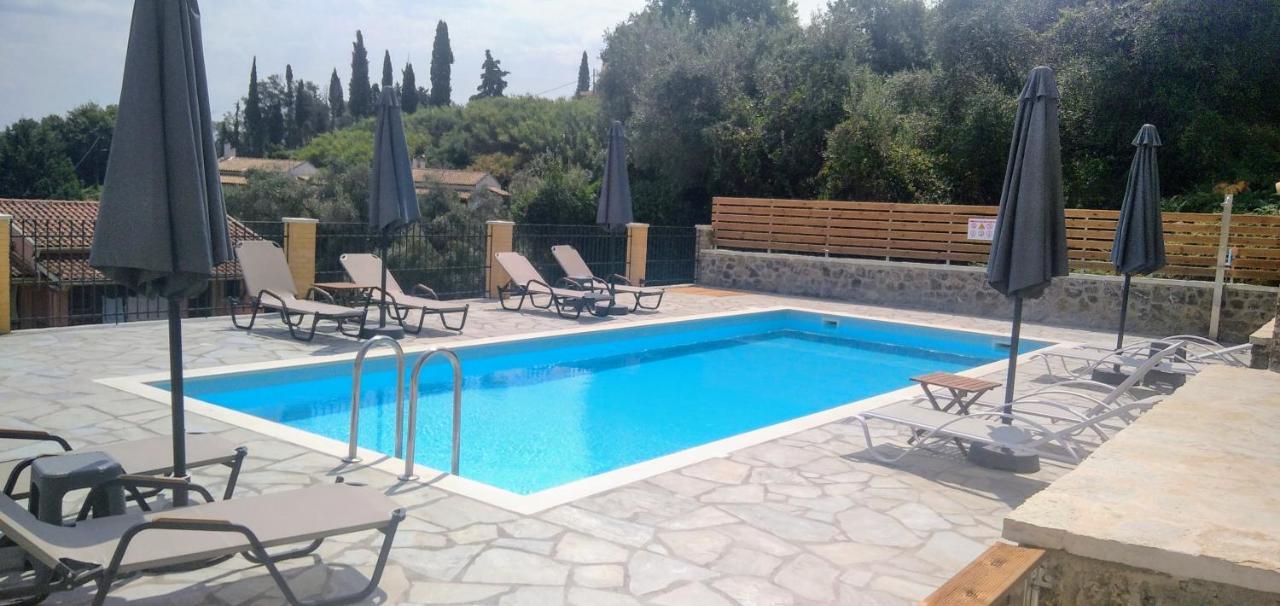 Bosco Verde Corfu Apartments Gouvia Exterior photo